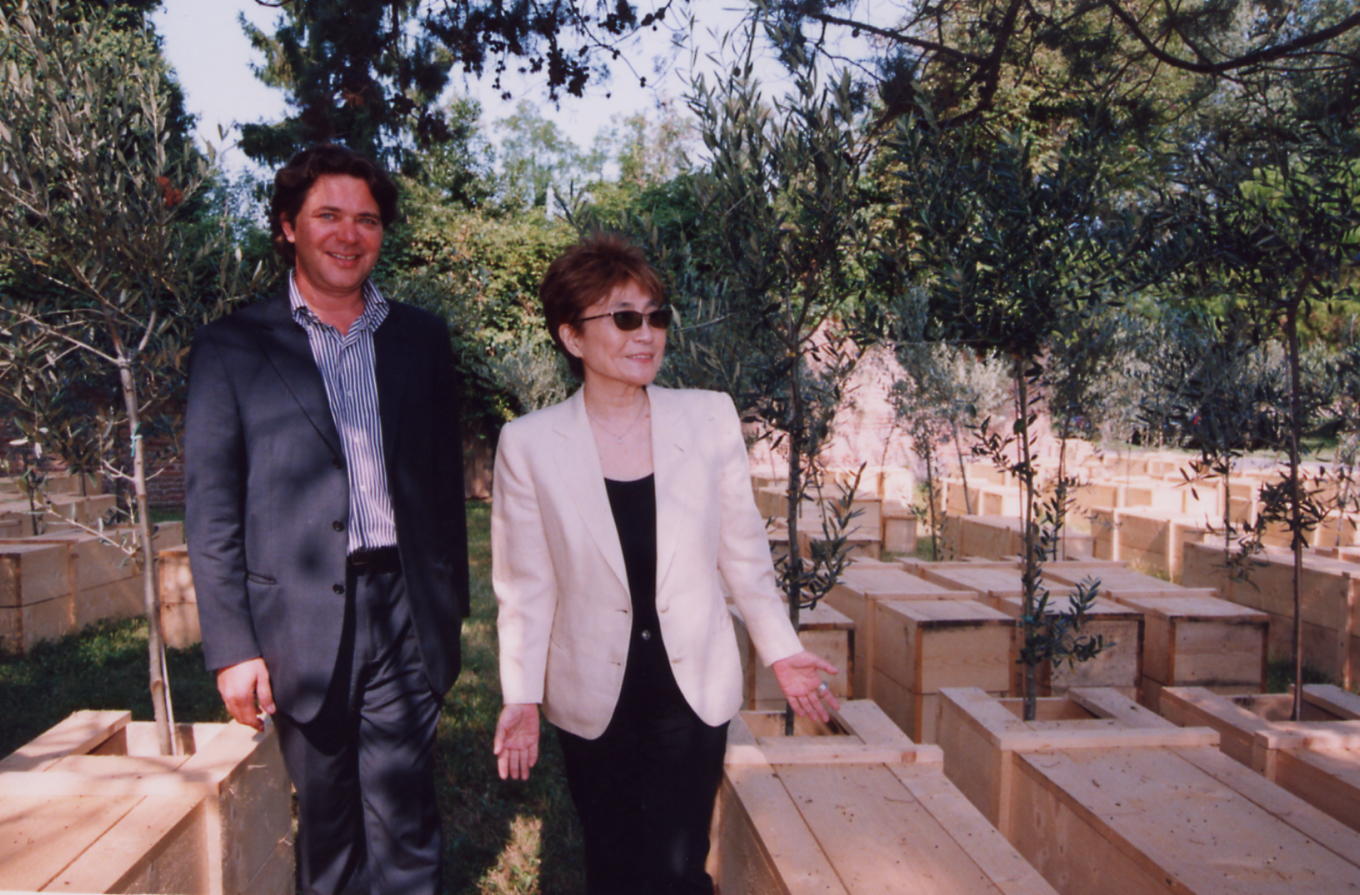 Yoko Ono e Paolo De Grandis Ex It 2002